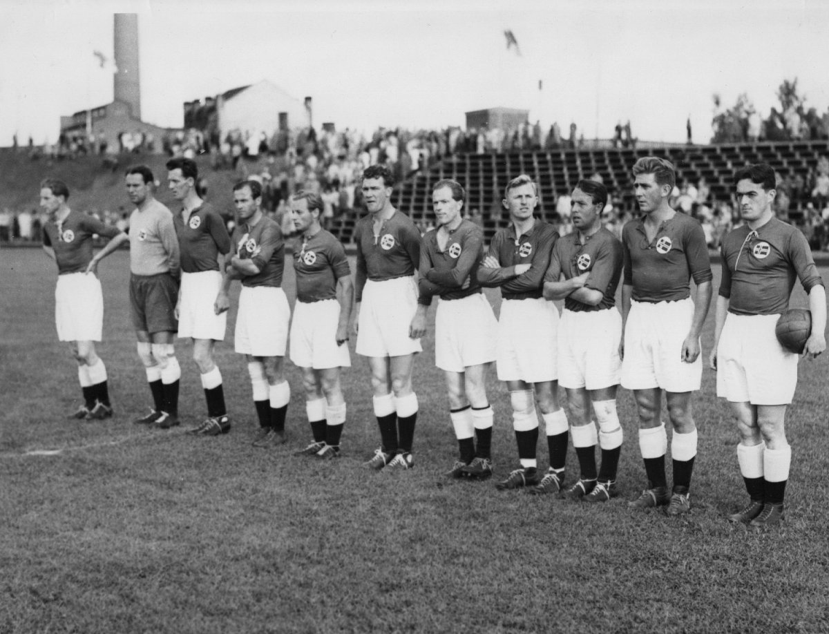 Landslaget fotball 1946-1952 ukjent år og motstander